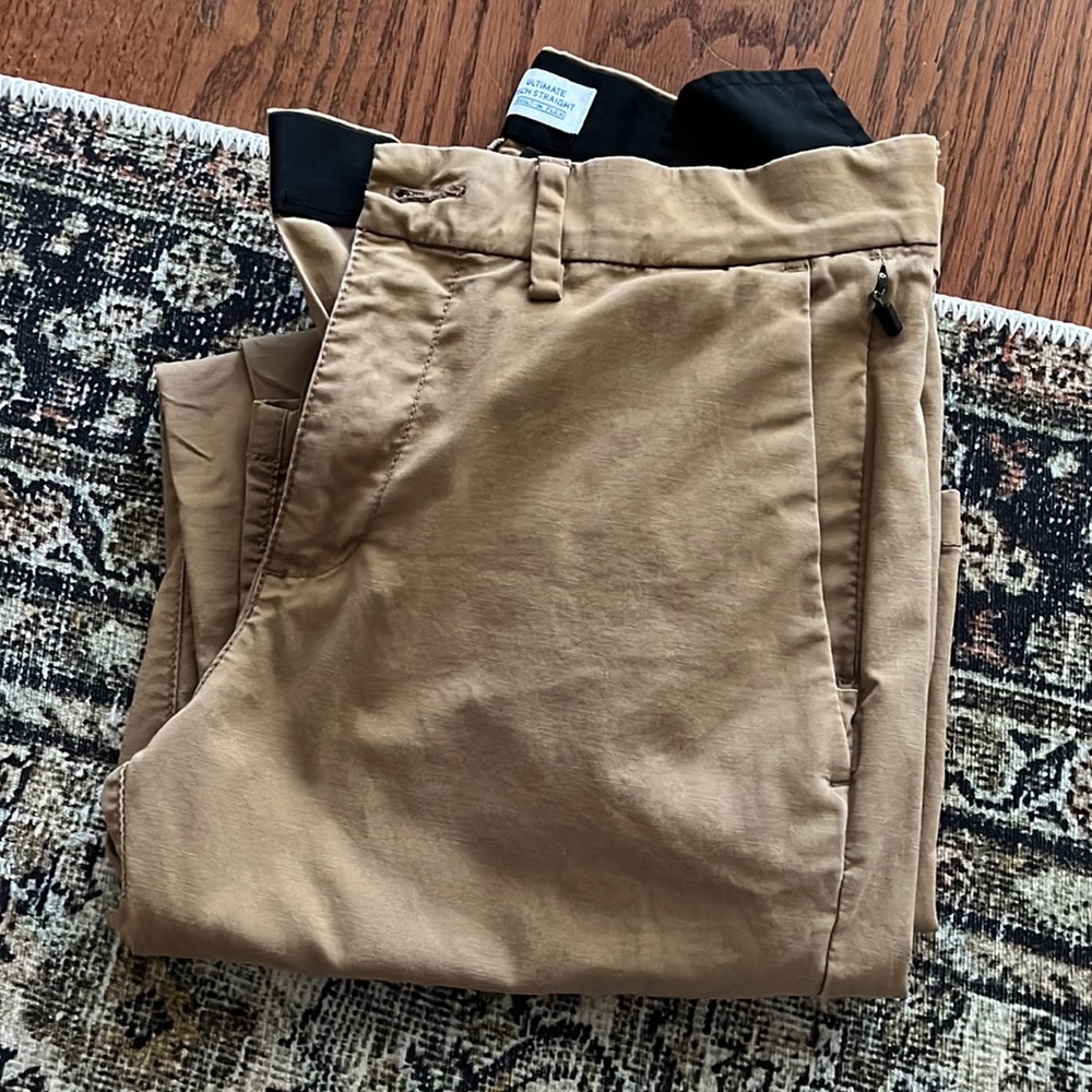 29x30 Tech straight old navy GUC